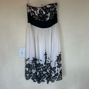 White House Black Market strapless dress